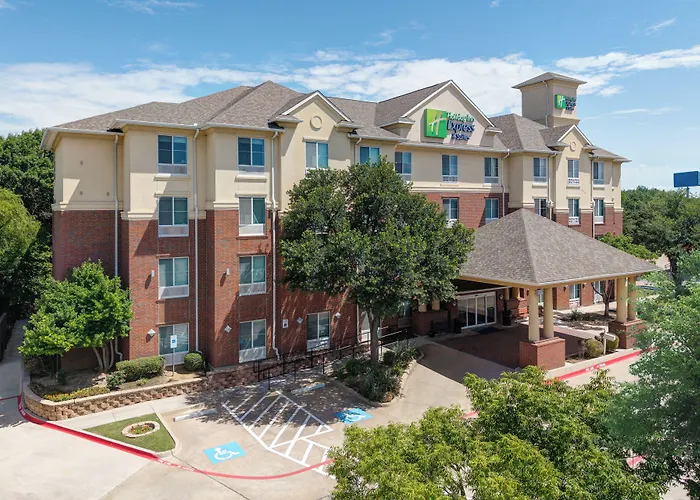 Holiday Inn Express Hotel & Suites Dallas - Grand Prairie I-20 By Ihg