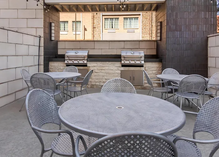 Home2 Suites By Hilton Dallas Grand Prairie